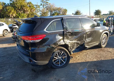 2019 Toyota Highlander Xle из США, поврежденный, VIN 5TDJZRFHXKS617837
